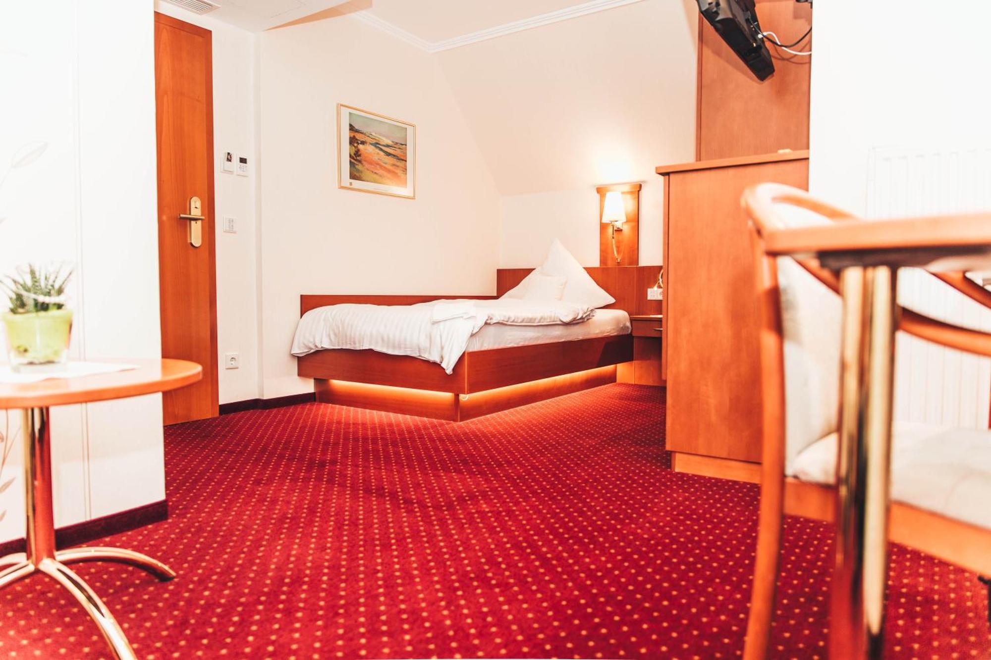 Ringhotel Teutoburger Wald تكلنبورغ الغرفة الصورة